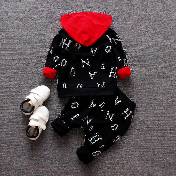 Kinderbekleidungsset für Jungen