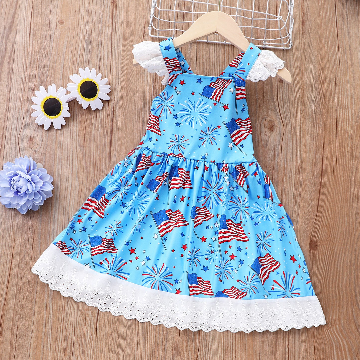 Ärmelloses A-Linienkleid – Streifen & Sterne