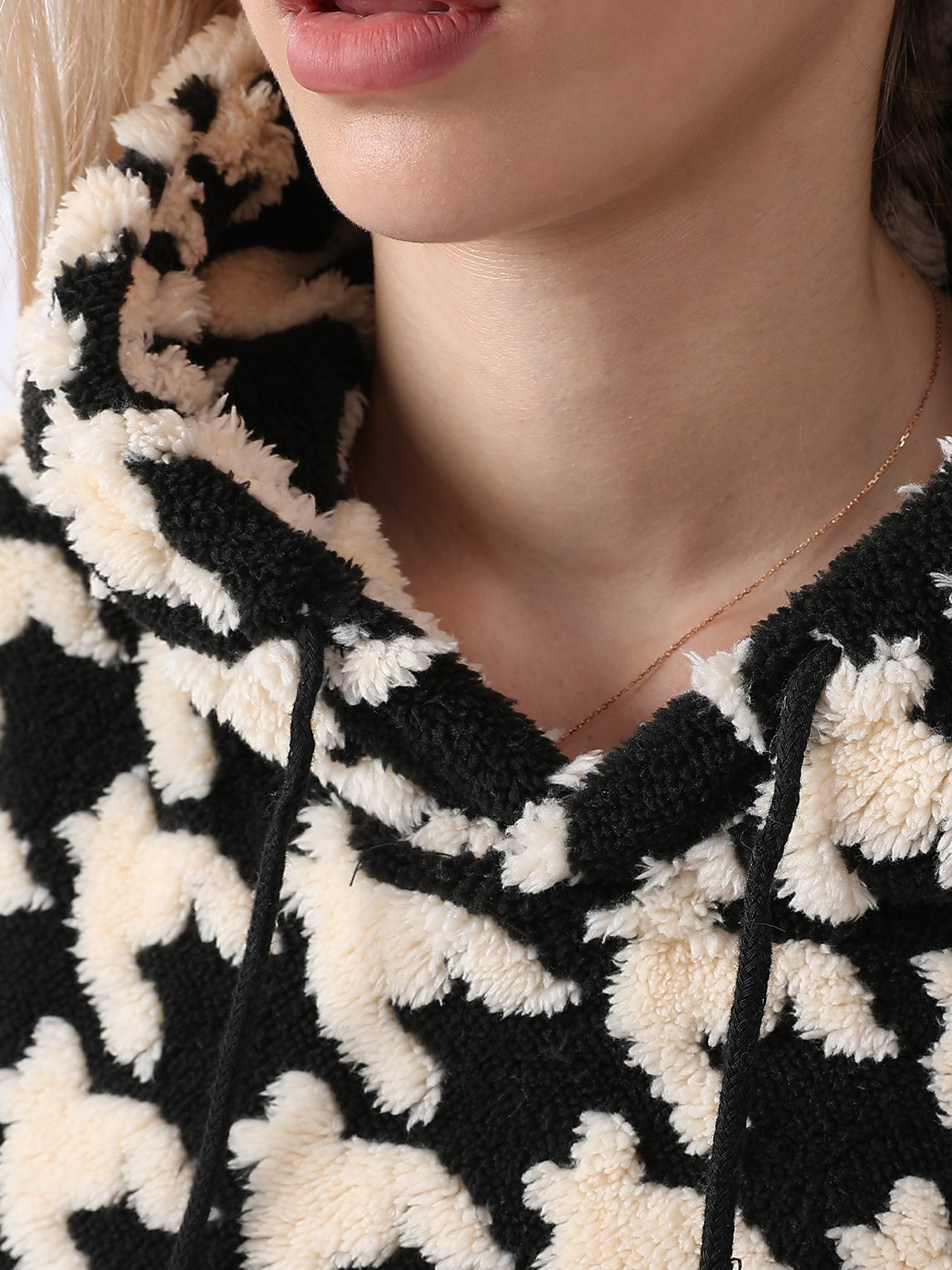 Sweat à capuche pour femme