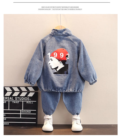 Jungen Frühlingsbekleidung Neue Kleidung Modische Hübsche Kinderkleidung.
