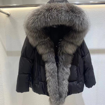 **Veste en duvet pour femmes avec grand col en fourrure de renard**