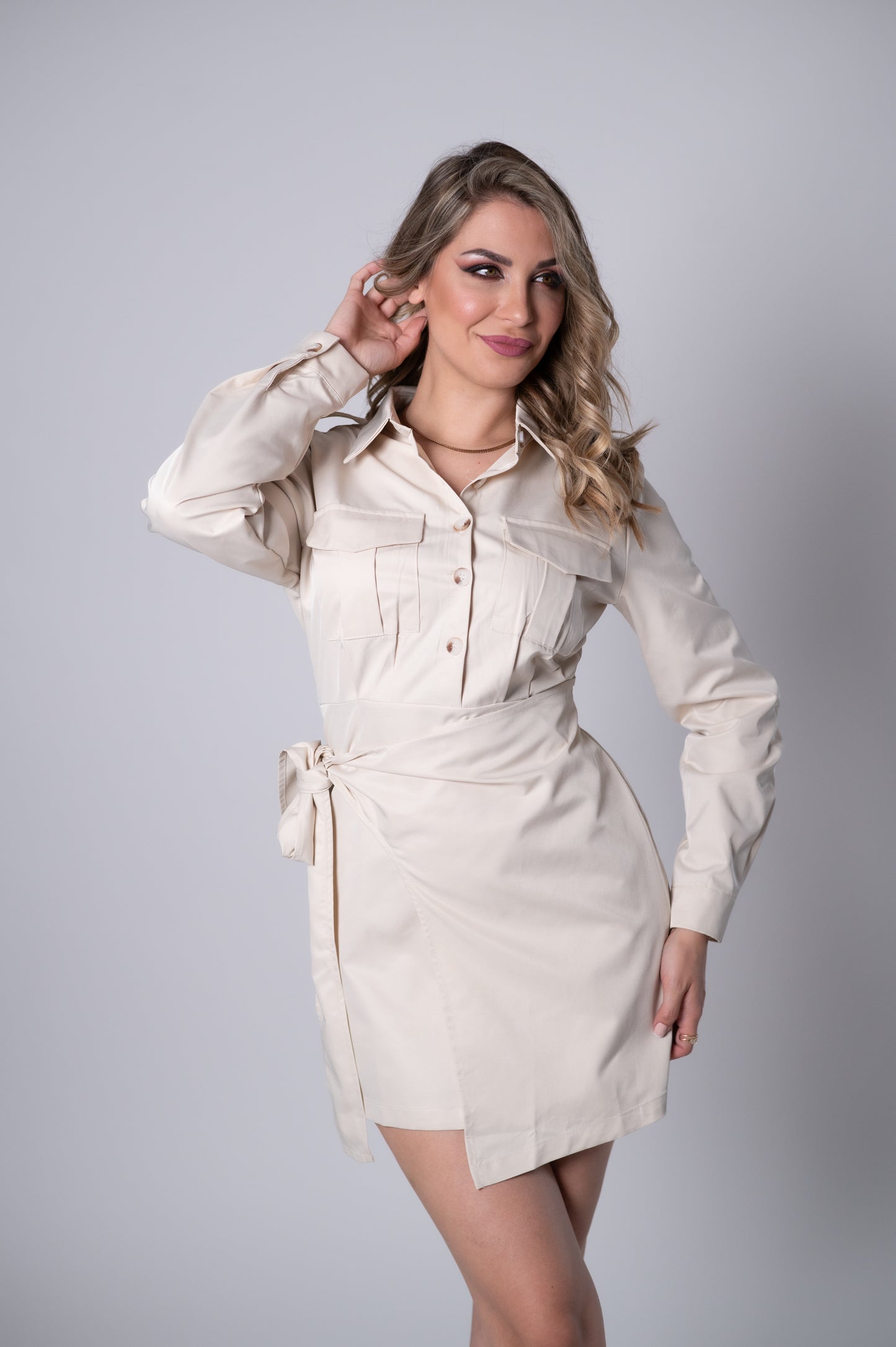 Einfaches Damenkleid