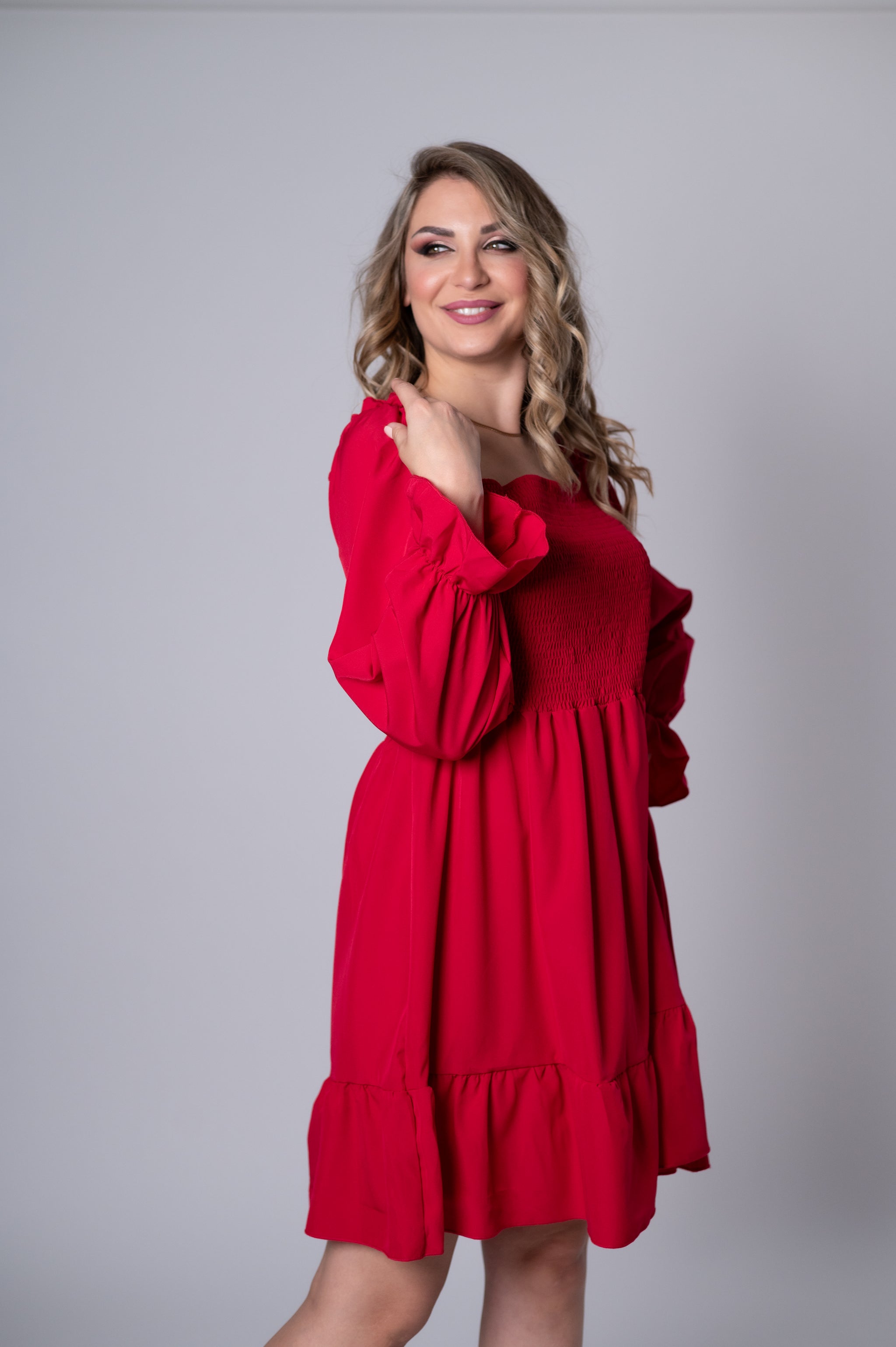 Wickelkleid in Bordeaux mit Gürtel
