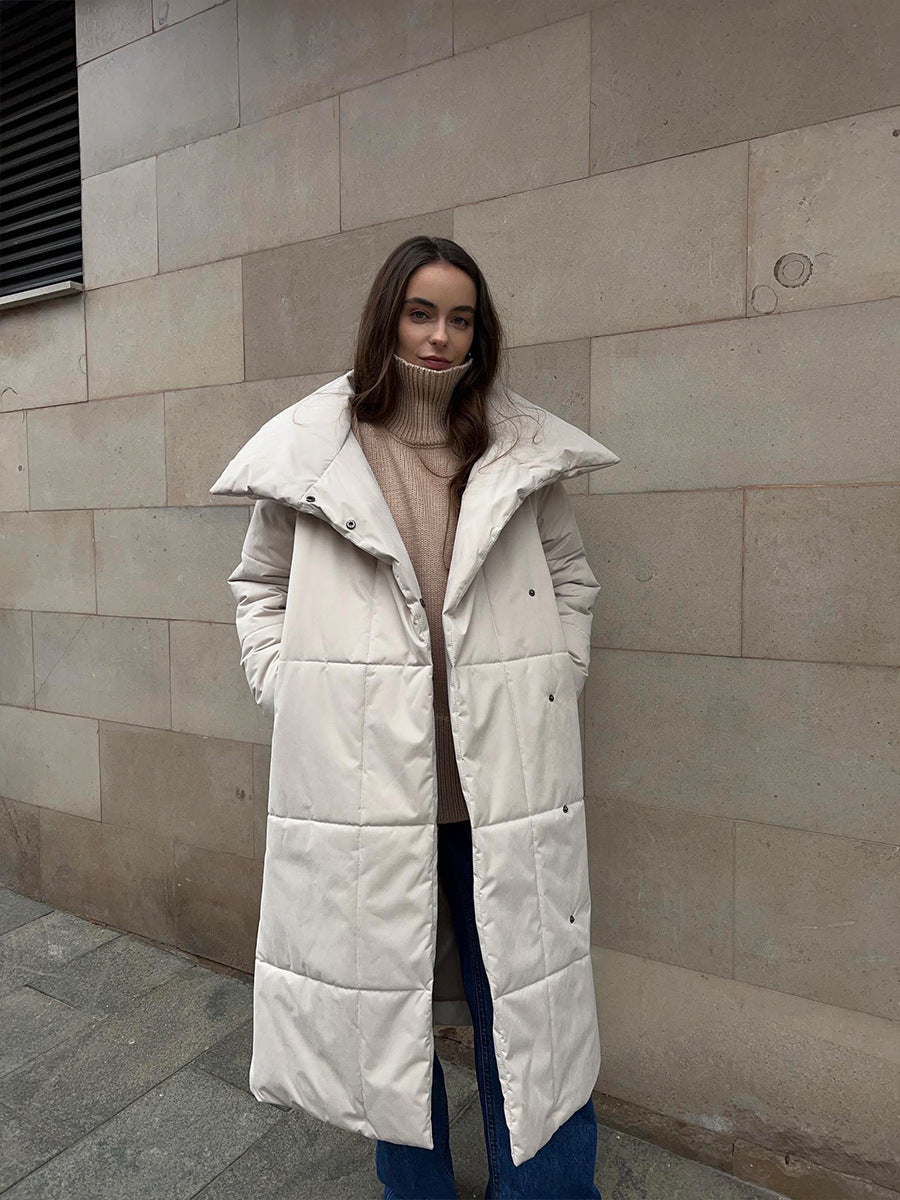 **Modischer Langmantel mit Revers : Winter Baumwolljacke für Damen mit Taschen und Schnürdesign**